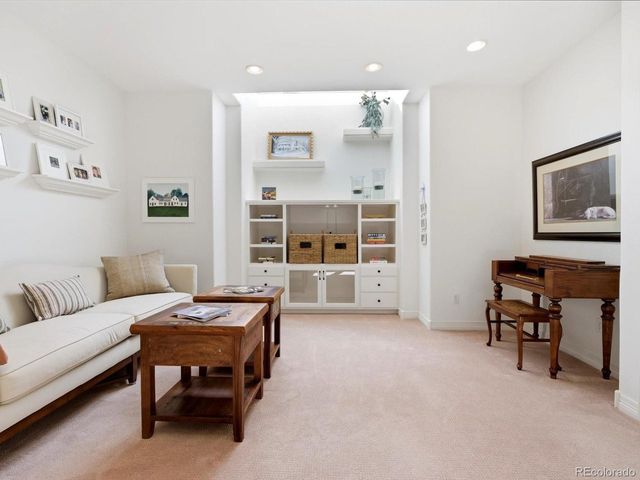 290 Skyhill Dr, Evergreen, CO 80439