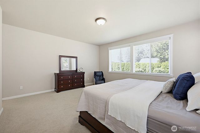 3903 Kingsbury Lane SE, Olympia, WA 98501