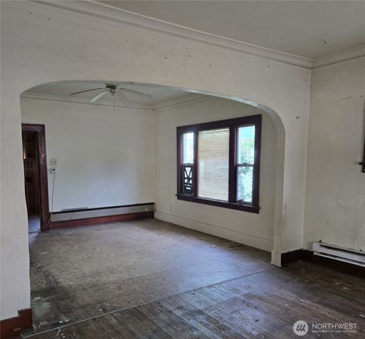 5426 S Lawrence Street, Tacoma, WA 98409