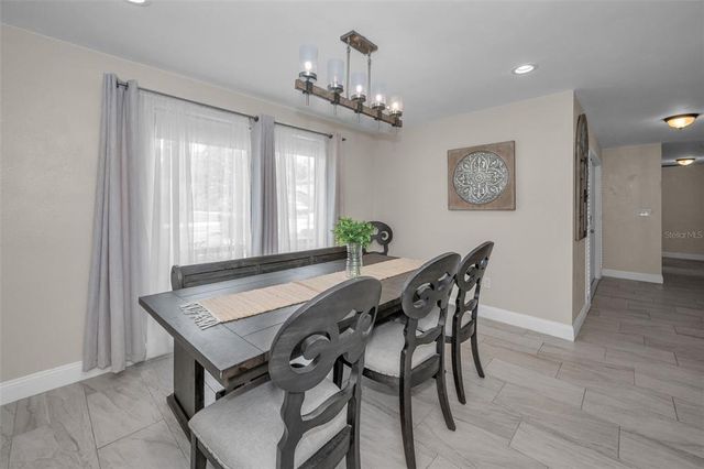 2486 INDIAN TRAIL E, Palm Harbor, FL 34683