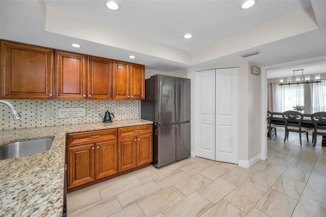 2486 INDIAN TRAIL E, Palm Harbor, FL 34683