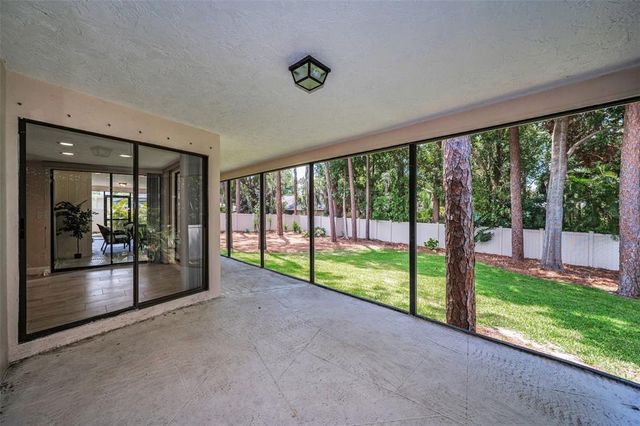 2486 INDIAN TRAIL E, Palm Harbor, FL 34683