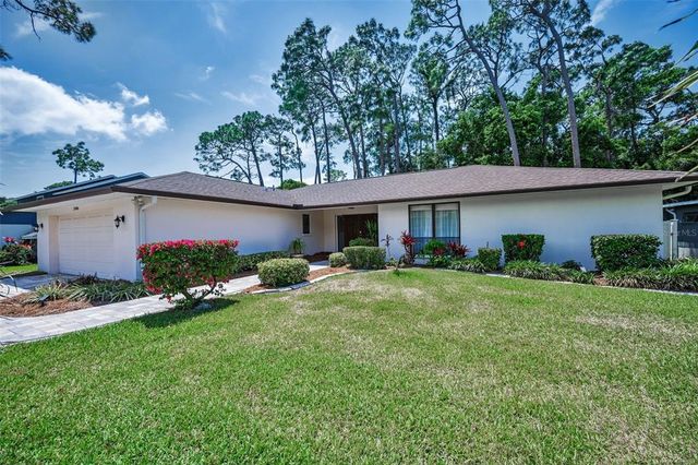 2486 INDIAN TRAIL E, Palm Harbor, FL 34683