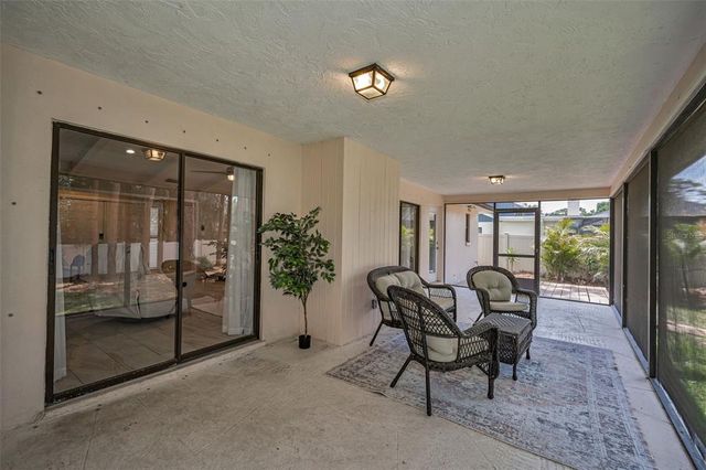 2486 INDIAN TRAIL E, Palm Harbor, FL 34683