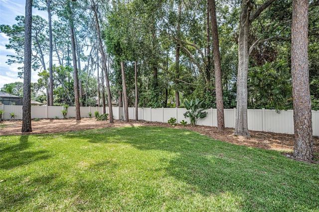 2486 INDIAN TRAIL E, Palm Harbor, FL 34683