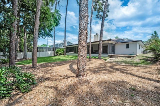 2486 INDIAN TRAIL E, Palm Harbor, FL 34683