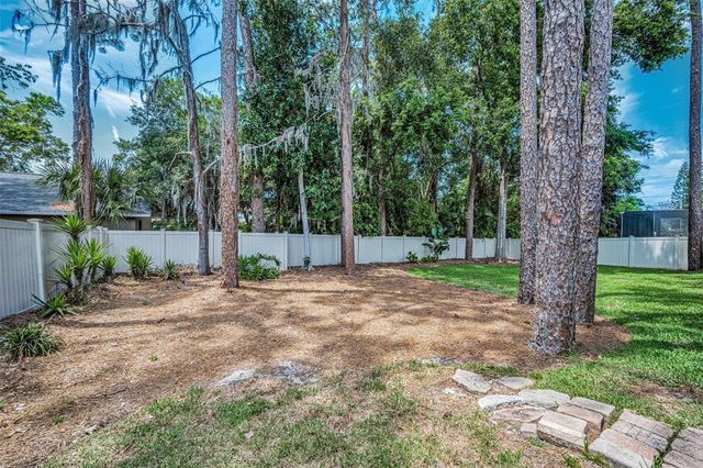 2486 INDIAN TRAIL E, Palm Harbor, FL 34683