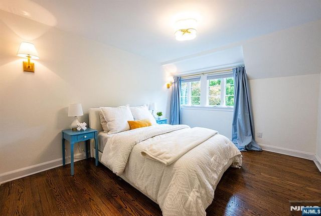 101 Ardmore Road, Ho-ho-kus, NJ 07423