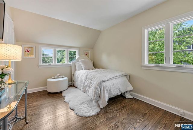101 Ardmore Road, Ho-ho-kus, NJ 07423