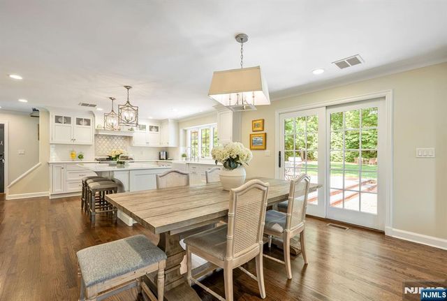 101 Ardmore Road, Ho-ho-kus, NJ 07423