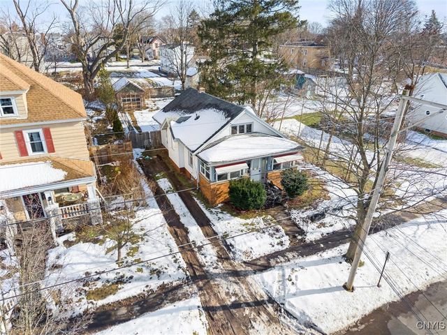 106 West Avenue, Dewitt, NY 13057