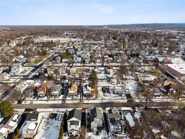 106 West Avenue, Dewitt, NY 13057