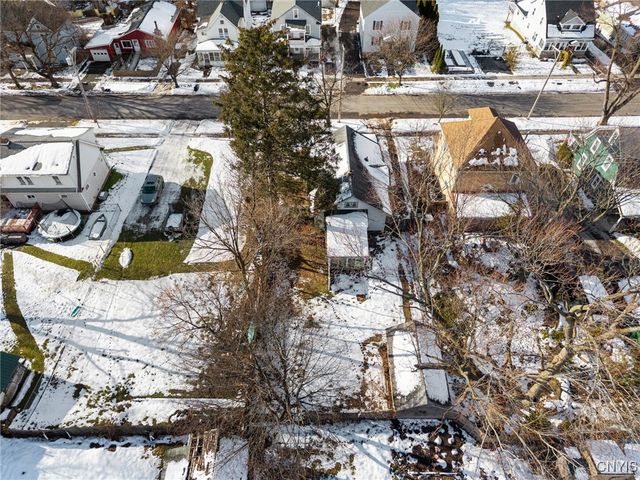 106 West Avenue, Dewitt, NY 13057