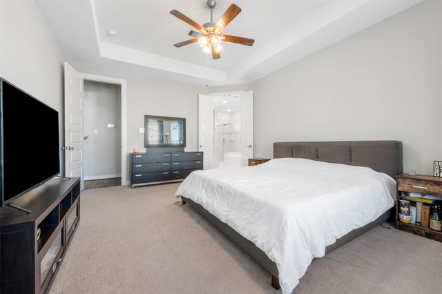 2027 Clearwater Grove Lane, Pearland, TX 77089