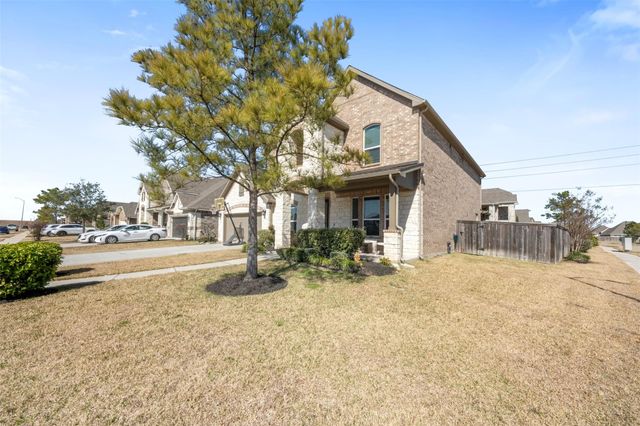 2027 Clearwater Grove Lane, Pearland, TX 77089