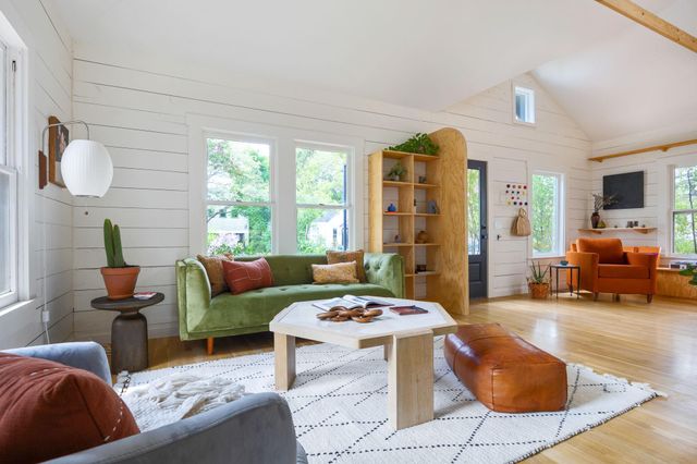 810 Keasbey ST, Austin, TX 78751