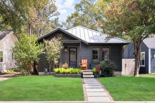 810 Keasbey ST, Austin, TX 78751