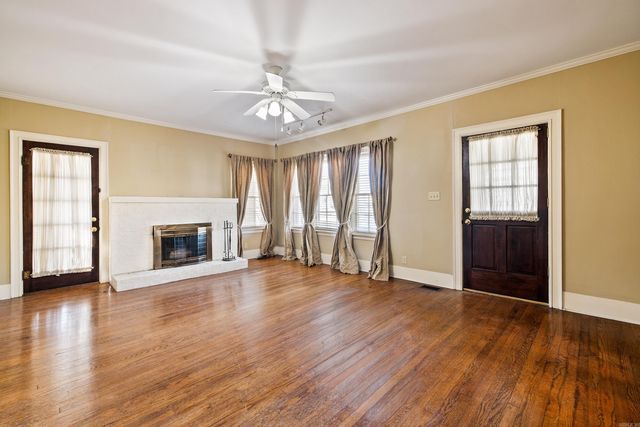 305 N East Street, Benton, AR 72019