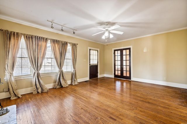 305 N East Street, Benton, AR 72019