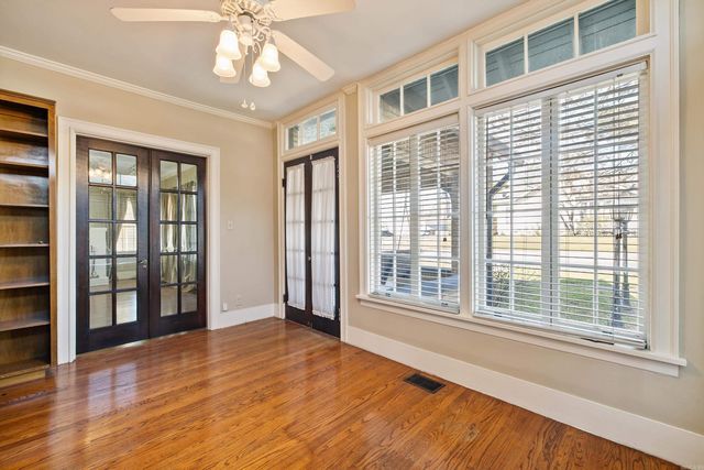 305 N East Street, Benton, AR 72019