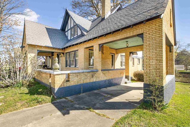 305 N East Street, Benton, AR 72019