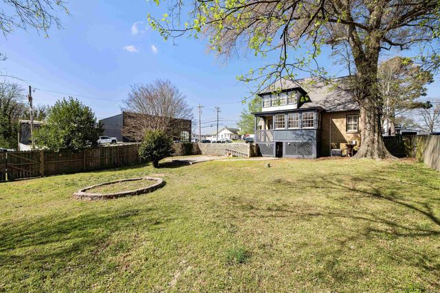 305 N East Street, Benton, AR 72019