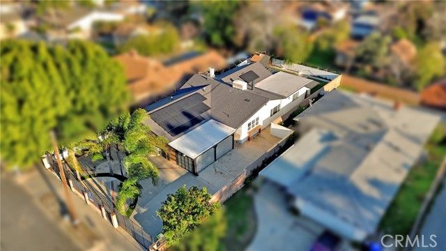 15752 Cobalt Street, Sylmar (los Angeles), CA 91342