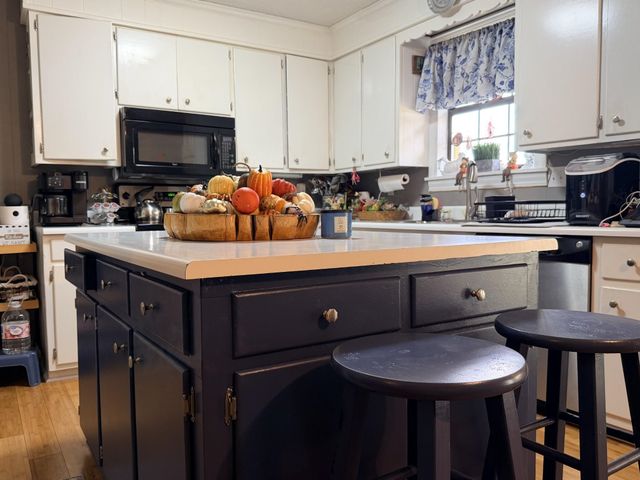 2890 NANCE BEND RD, Clifton, TN 38425