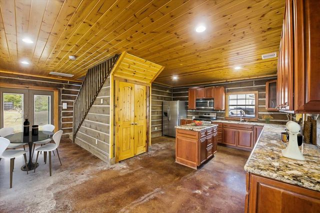 4706 County Road 415, Somerville, TX 77879