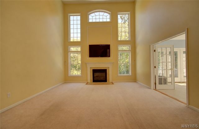 6225 Country Walk Court, Clarence, NY 14032