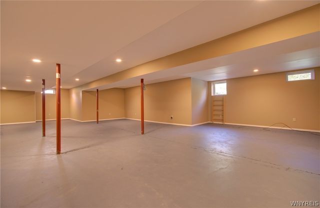 6225 Country Walk Court, Clarence, NY 14032
