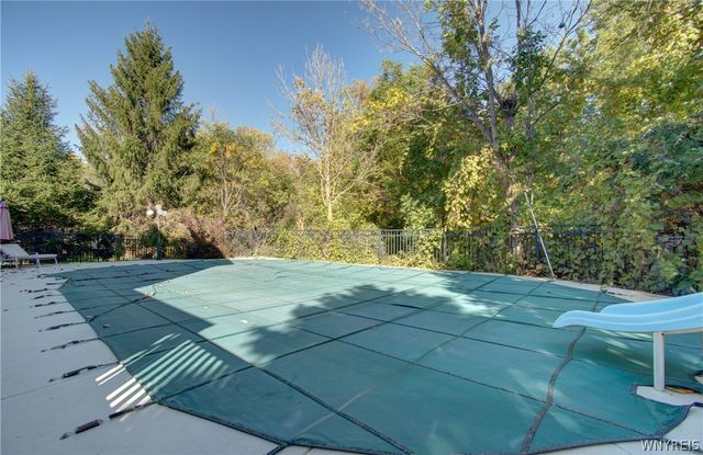 6225 Country Walk Court, Clarence, NY 14032