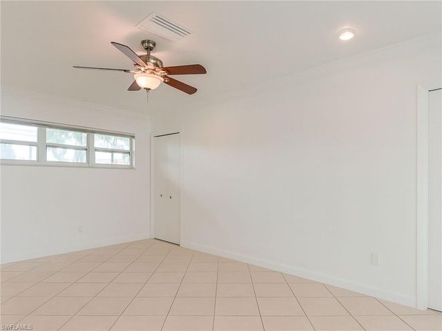 5207 Willow CT, Cape Coral, FL 33904