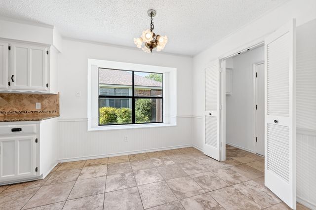 806 Lake Meadows Circle, Rockwall, TX 75087