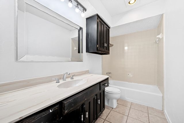806 Lake Meadows Circle, Rockwall, TX 75087