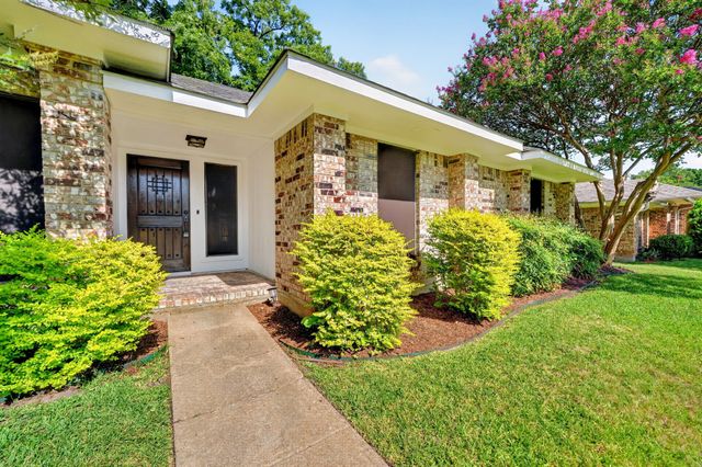 806 Lake Meadows Circle, Rockwall, TX 75087