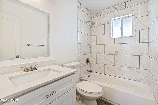 1707 N 18th Street B11, Phoenix, AZ 85006