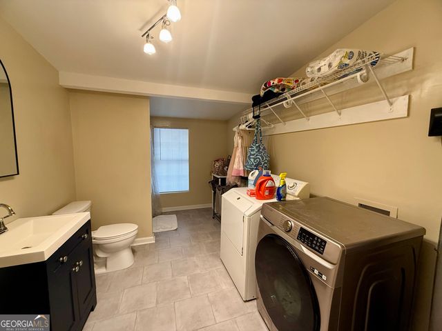 89 Springdale Road, Jackson, GA 30233