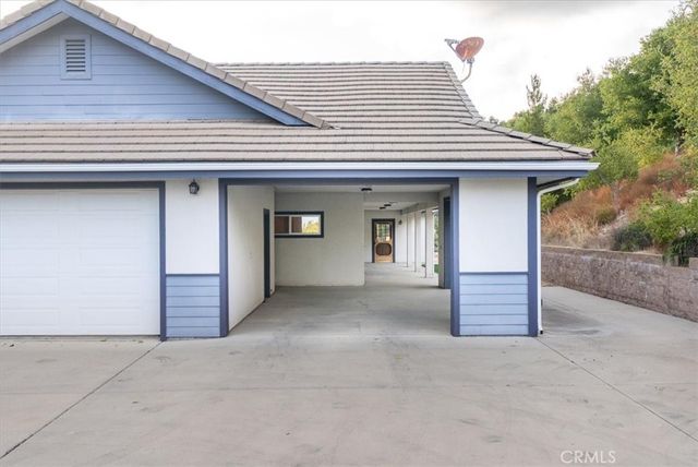 4242 Las Tablas Willow Creek Road, Paso Robles, CA 93446