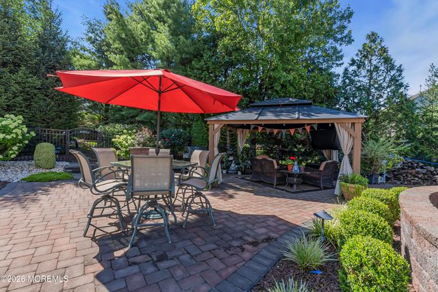 10 Yearling Place, Freehold, NJ 07728