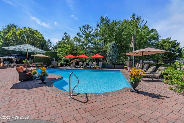 10 Yearling Place, Freehold, NJ 07728