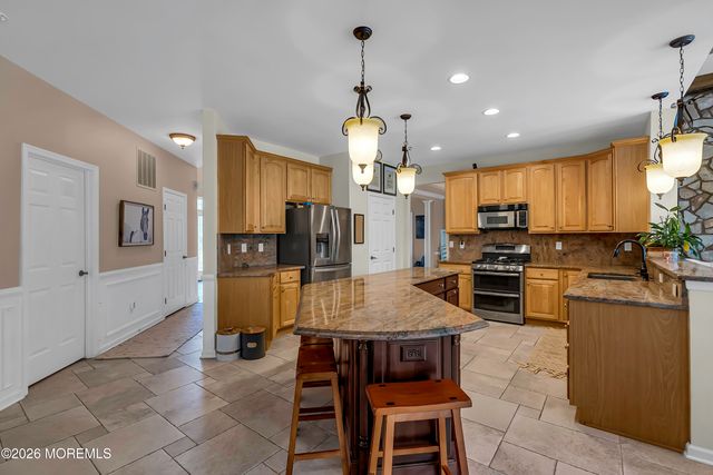 10 Yearling Place, Freehold, NJ 07728