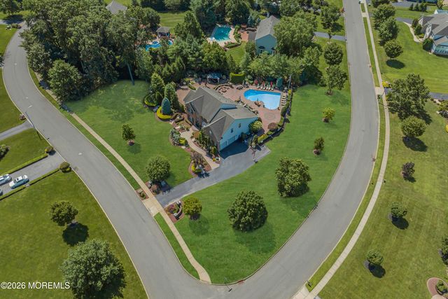 10 Yearling Place, Freehold, NJ 07728