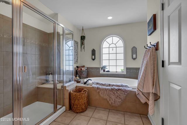10 Yearling Place, Freehold, NJ 07728