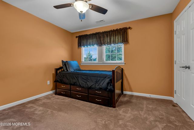 10 Yearling Place, Freehold, NJ 07728