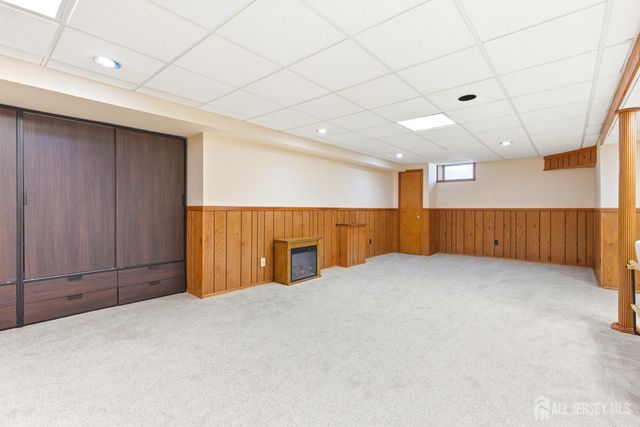 4 Allison Court, Edison, NJ 08820
