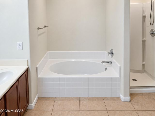 6701 S May Fly Drive, Tucson, AZ 85757