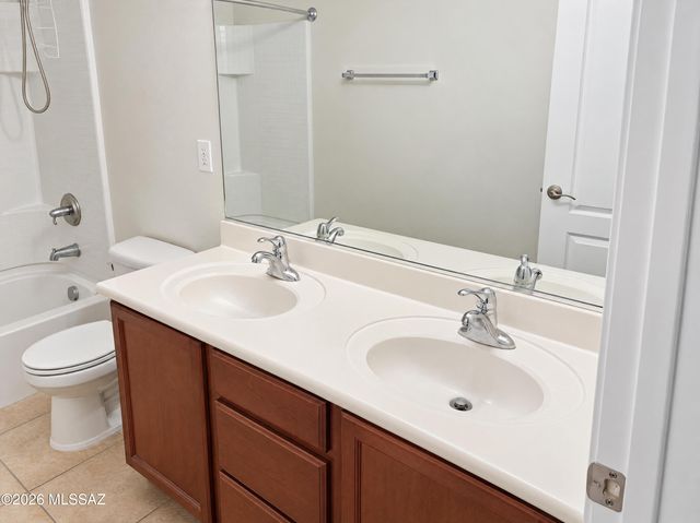 6701 S May Fly Drive, Tucson, AZ 85757