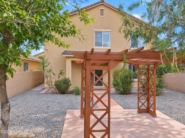 6701 S May Fly Drive, Tucson, AZ 85757