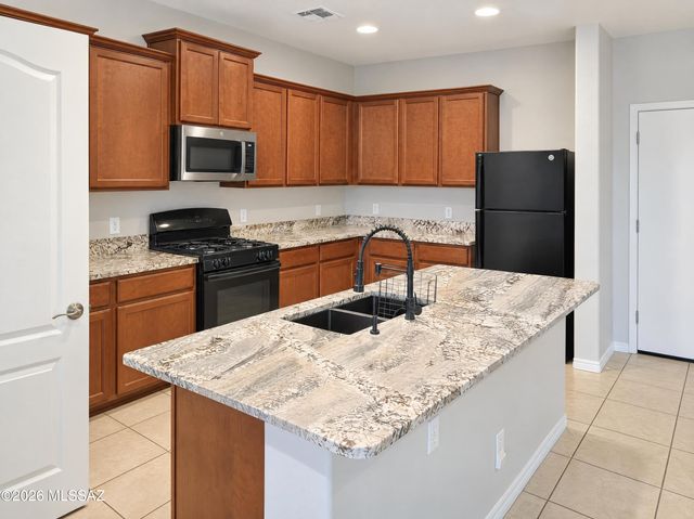 6701 S May Fly Drive, Tucson, AZ 85757